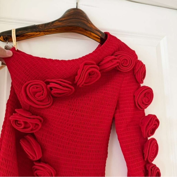 Farm Rio Red Roses One-Shoulder Slim Mini Dress - Picture 2 of 10